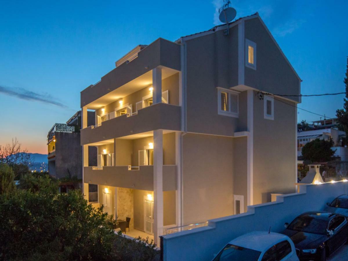 Apartment Villa Franko Maris Подстрана Екстериор снимка